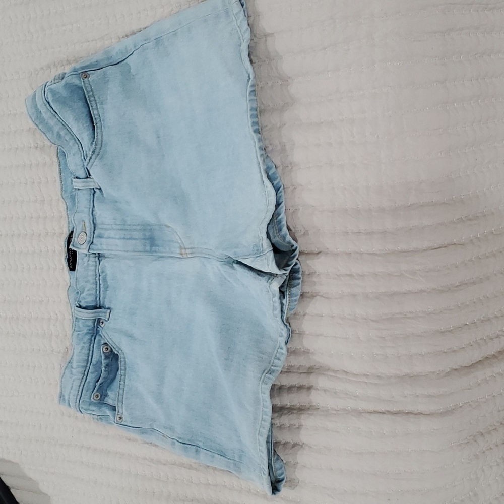 Banana Republic Shorts/12/Light Wash